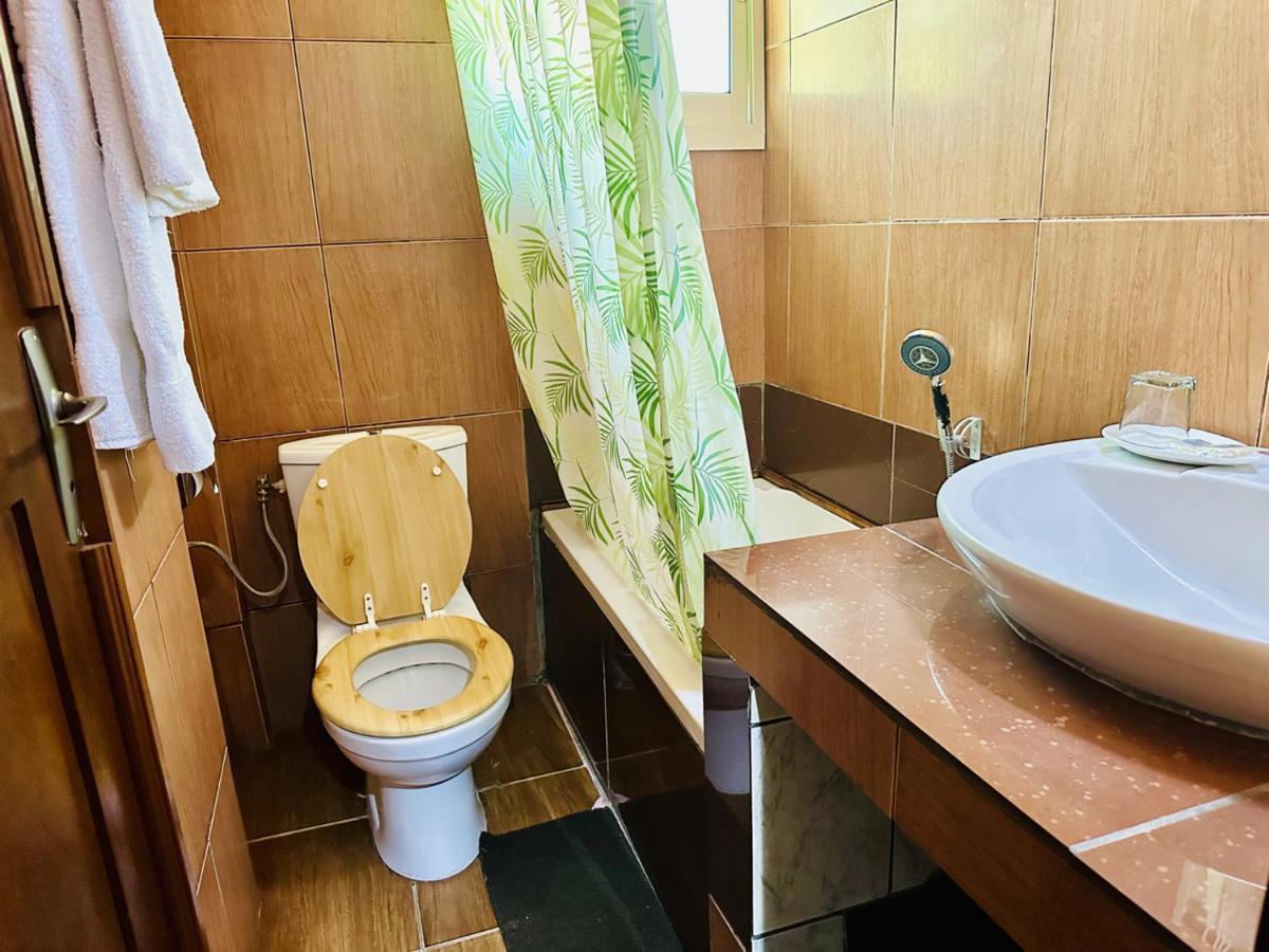 Yaahot Hotel Yaounde Luaran gambar
